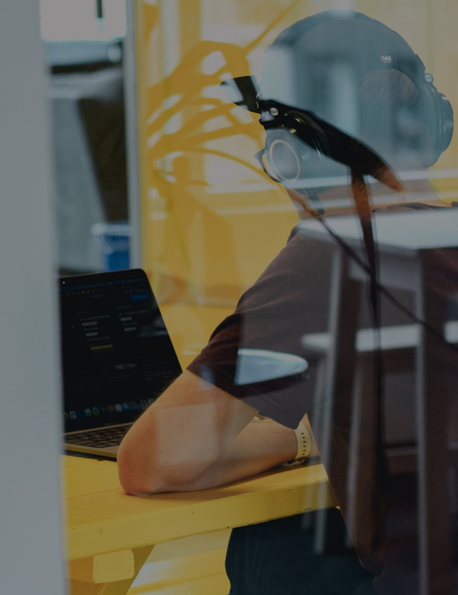 Man on a computer doing SEO